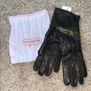 Coach leather gloves